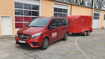 Anhänger Humbaur mit Mercedes V